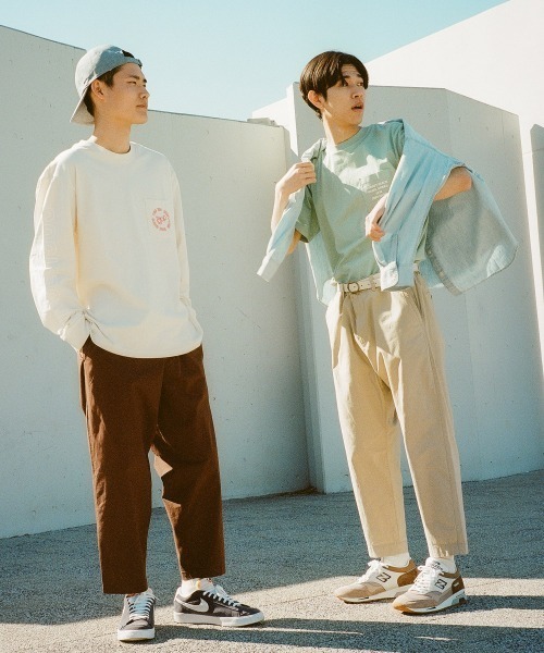 GAP（ギャップ）の「FREE&FLOW リラックス クロップド丈パンツ（チノパンツ・メンズ・ベージュ/ネイビー/ブラウン/グレー・S/M/L/XL/XS）」の15枚目の写真