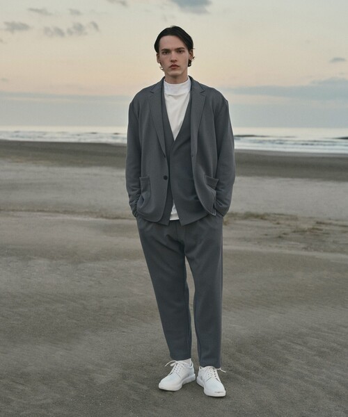 THE SHOP TK （ザ ショップ ティーケー ）の「◆【NO MORE 映画泥棒コラボ】アムンゼンダンボールカーデ（カーディガン/ボレロ・メンズ・ブラック/グリーン/ブラウン系・04/02/03/01）」の4枚目の写真