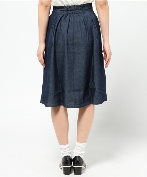 WEGO（ウィゴー）の「WEGO/デニム前ボタンタックスカート（デニムスカート・レディース・インディゴブルー/ダークインディゴブルー・FREE）」の5枚目の写真
