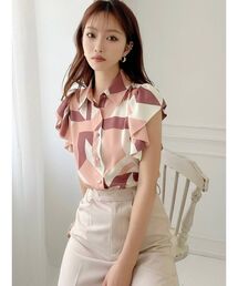 ニュアンスパターンラッフルシャツ