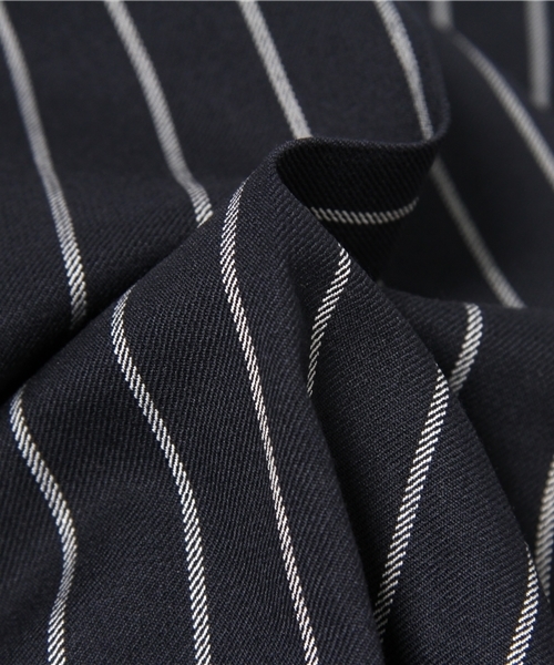 SHIPS for women（シップスフォーウィメン）の「★★【Ginza5月号掲載】ストライプワイドタックパンツ（その他パンツ・レディース・ネイビー/ホワイト・36/38）」の7枚目の写真