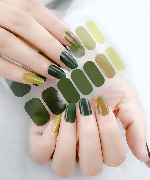 Doux Belle（ドゥーベル）の「貼るだけネイルシール シンプルな色合い（ネイルシール/ネイルチップ・レディース・その他5/D/L/T/A/F/N/V/その他1/H/P/X/その他2/I/Q/Y/その他4/C/K/S/その他6/E/M/U/G/O/W/その他3/B/J/R/Z・FREE）」の14枚目の写真