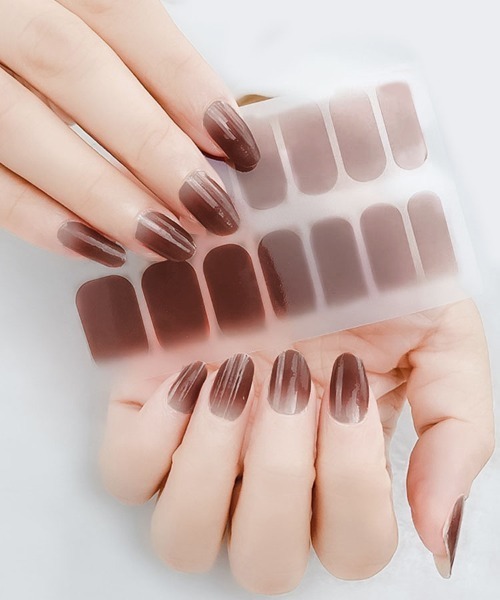 Doux Belle（ドゥーベル）の「貼るだけネイルシール シンプルな色合い（ネイルシール/ネイルチップ・レディース・その他5/D/L/T/A/F/N/V/その他1/H/P/X/その他2/I/Q/Y/その他4/C/K/S/その他6/E/M/U/G/O/W/その他3/B/J/R/Z・FREE）」の17枚目の写真