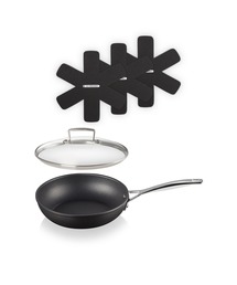 Le Creuset（ルクルーゼ）の「【特別セット】TNS ディープ・フライパン 24cm NC＋ガラスフタ＋パンプロテクターセット（キッチンツール）」