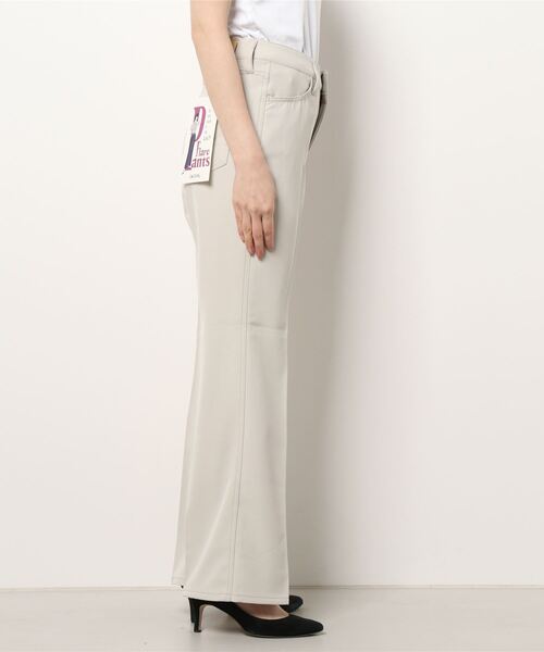 SOMETHING（サムシング）の「SOMETHING/サムシング/FLARE PANTS（スラックス・レディース・ブラウン/ブルー/アイボリー・SMALL/MEDIUM）」の4枚目の写真