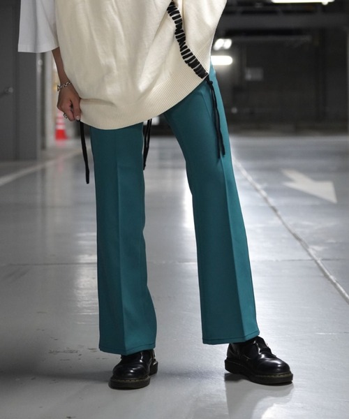 SOMETHING（サムシング）の「SOMETHING/サムシング/FLARE PANTS（スラックス・レディース・ブラウン/ブルー/アイボリー・SMALL/MEDIUM）」の3枚目の写真