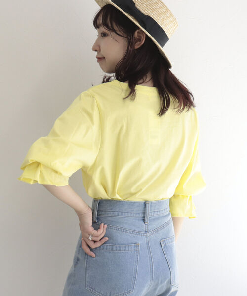 fredy emue(フレディエミュ)の「【WEB限定】タックスリーブカットソープルオーバー(Tシャツ/カットソー・レディース・ブラック/ベージュ/イエロー・38)」の9枚目の写真