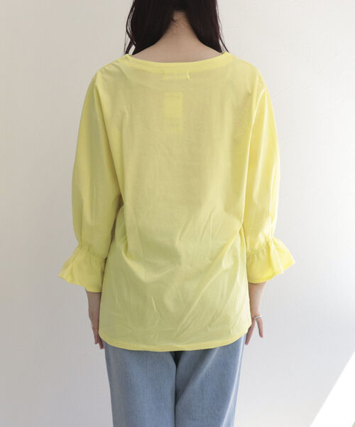 fredy emue(フレディエミュ)の「【WEB限定】タックスリーブカットソープルオーバー(Tシャツ/カットソー・レディース・ブラック/ベージュ/イエロー・38)」の20枚目の写真