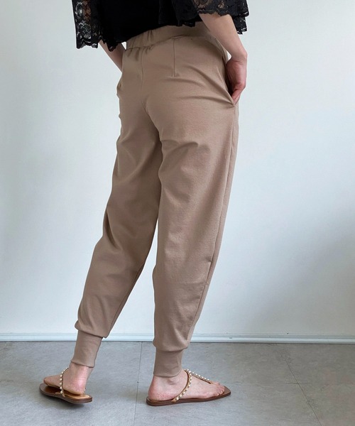 ottilie（オティーリエ）の「ジョガーパンツ（その他パンツ・レディース・チャコールグレー/ブラック/ベージュ・FREE）」の20枚目の写真