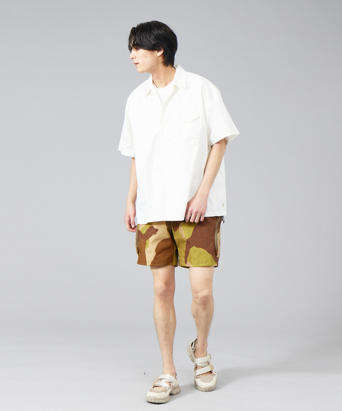 DESCENTE（デサント）の「【DESCENTE ddd】別注 6ポケット カモフラ ショーツ（その他パンツ・メンズ・カーキ・46/48）」の9枚目の写真