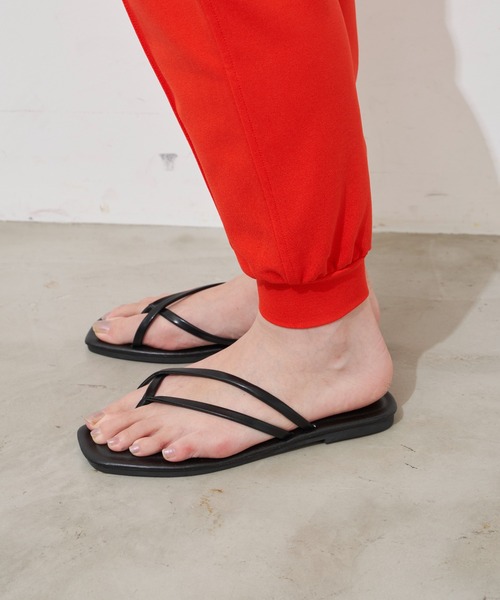 Aunt Marie's（アントマリーズ）の「ダブルラインフラットサンダル（サンダル・レディース・ブラック/ホワイト・M/L/S）」の6枚目の写真