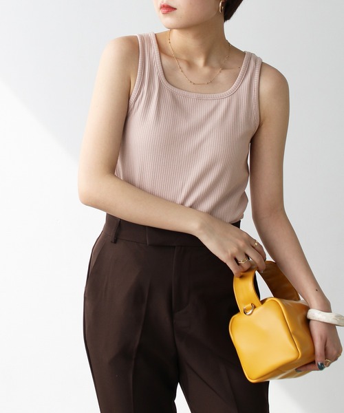 GeeRA（ジーラ）の「テレコリブタンクトップ（タンクトップ・レディース・アイボリー/ピンクベージュ/ブラック/オフホワイト/イエロー/ライトグリーン/グリーン/パープル・MEDIUM/LARGE/X-LARGE）」の8枚目の写真