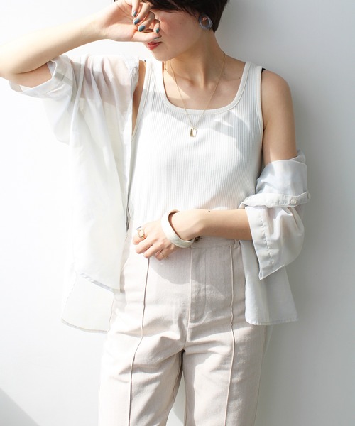 GeeRA（ジーラ）の「テレコリブタンクトップ（タンクトップ・レディース・アイボリー/ピンクベージュ/ブラック/オフホワイト/イエロー/ライトグリーン/グリーン/パープル・MEDIUM/LARGE/X-LARGE）」の9枚目の写真