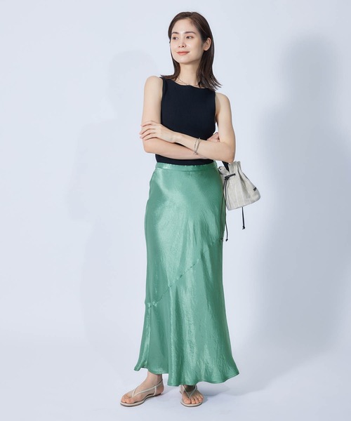 ROPE'（ロペ）の「アセテートビンテージマーメイドバイヤススカート（スカート・レディース・ベージュ/ブラウン/グレー/グリーン・38/36）」の9枚目の写真