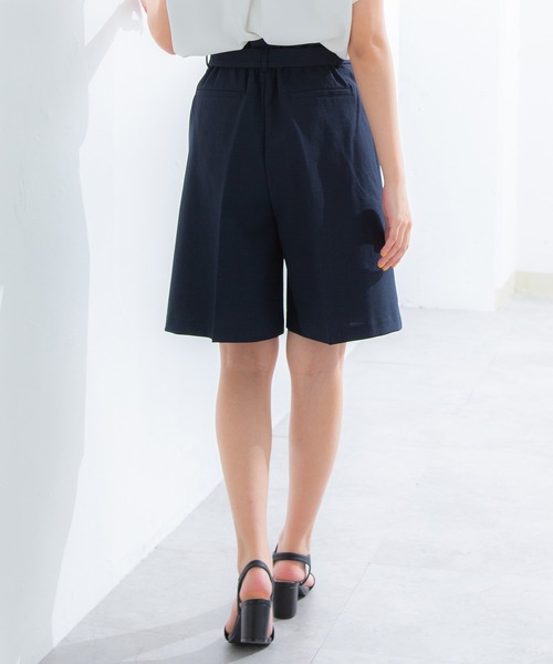 Honeys（ハニーズ）の「タックいり ハーフパンツ（その他パンツ・レディース・ブラック/オレンジ/ダークベージュ/ネイビー/グレイッシュベージュ・S/L/M/LL）」の9枚目の写真