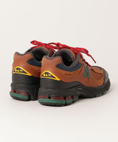 NEW BALANCE(ニューバランス)の「M2002R(スニーカー・メンズ・ブラック/ブラウン・22.5cm/23.5cm/24.5cm/25.5cm/26.5cm/27.5cm/28.5cm/30.0cm/23.0cm/24.0cm/25.0cm/26.0cm/27.0cm/28.0cm/29.0cm)」の7枚目の写真