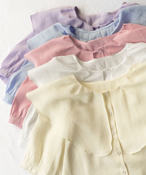 me+em select（ミームセレクト）の「【 ５色展開 】ラッフルフリルビッグカラーシアーパステル半袖シャツブラウス（シャツ/ブラウス・レディース・パープル/ピンク/ブルー/ベージュ/ホワイト・FREE）」の2枚目の写真