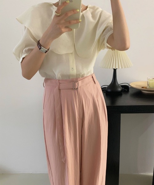 me+em select（ミームセレクト）の「【 ５色展開 】ラッフルフリルビッグカラーシアーパステル半袖シャツブラウス（シャツ/ブラウス・レディース・パープル/ピンク/ブルー/ベージュ/ホワイト・FREE）」の10枚目の写真