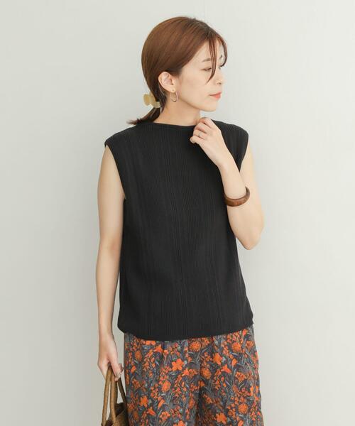 URBAN RESEARCH DOORS（アーバンリサーチドアーズ）の「ランダムリブノースリーブニット（ニット/セーター・レディース・オフホワイト/ピンク/ブルー系その他/ブラック・MEDIUM）」の11枚目の写真