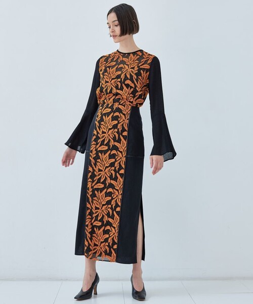 EBONY（エボニー）の「【EBONY/(エボニー)】別注ジャガードペンシルスカート E22SS/S-05（スカート・レディース・ブルー/オレンジ・2/1）」の20枚目の写真