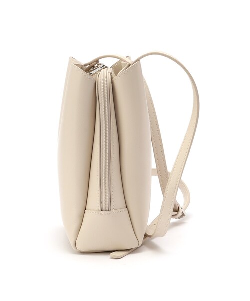 SHOO・LA・RUE(シューラルー)の「◆ふわっとかるい3層ショルダーバッグ(ショルダーバッグ・レディース・オフホワイト/ダークグリーン/シルバー/ライトベージュ/ブラック/イエロー・00)」の9枚目の写真