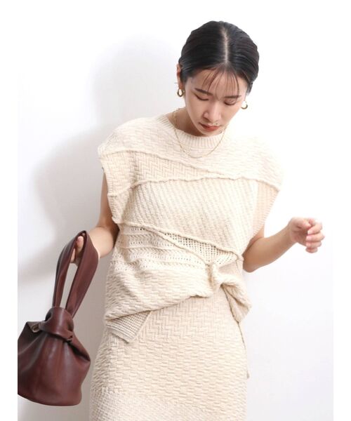 Ungrid（アングリッド）の「ジャカード編みニットベスト（ニット/セーター・レディース・グリーン/アイボリー・FREE）」の11枚目の写真