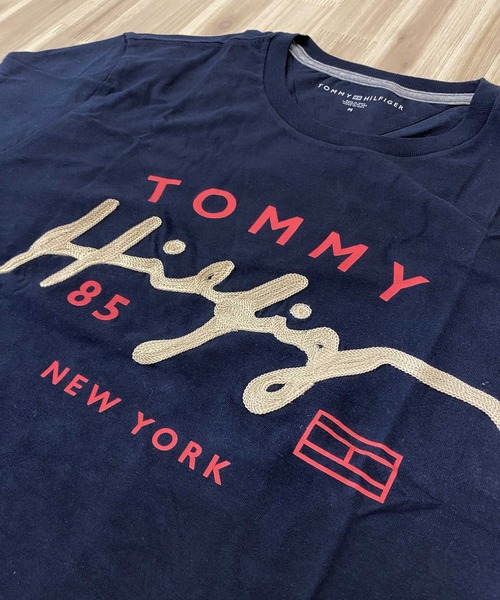 TOMMY HILFIGER(トミーヒルフィガー)の「チェーンステッチロゴ クルーネックTシャツ HANCOCK TEE(Tシャツ/カットソー・メンズ・ホワイト/ブラック/ネイビー・S/M/L/XL)」の12枚目の写真
