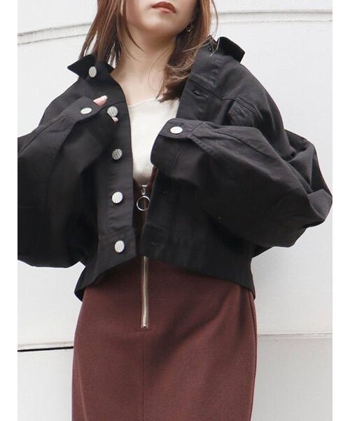 MURUA（ムルーア）の「バックコクーンカラージャケット【セットアップ着用可能】（ブルゾン・レディース・ブラック/カーキ/ブラウン・FREE）」の2枚目の写真