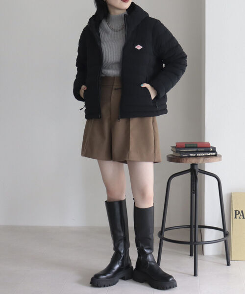 DANTON(ダントン)の「【DANTON/ダントン】MIDDLE DOWN HOODED JACKET(ダウンジャケット/コート・レディース・ブラック/グレイッシュベージュ・S/M)」の2枚目の写真