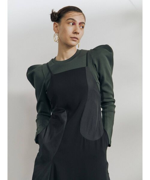 セール】VOLUME SLEEVE SHORT TOP / ボリュームスリーブショート