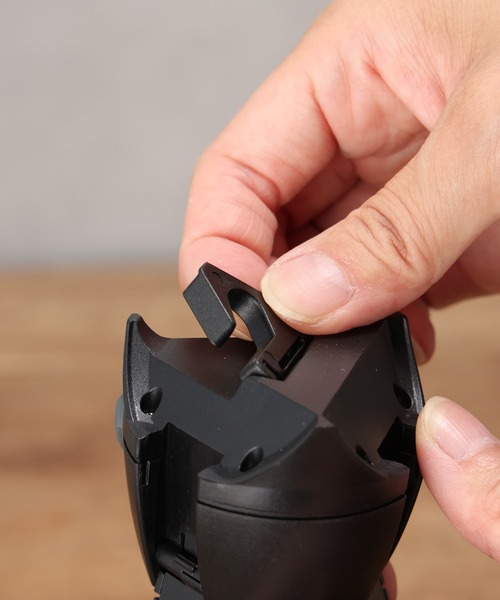 POST GENERAL（ポストジェネラル）の「POST GENERAL トリパネルソーラーチャージ LEDライト（アウトドアグッズ・レディース・ブラック/ベージュ・フリー）」の13枚目の写真