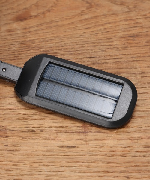 POST GENERAL（ポストジェネラル）の「POST GENERAL トリパネルソーラーチャージ LEDライト（アウトドアグッズ・レディース・ブラック/ベージュ・フリー）」の14枚目の写真