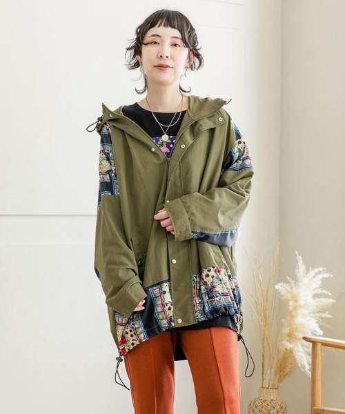 123606：キノコスカーフ柄切替ブルゾン