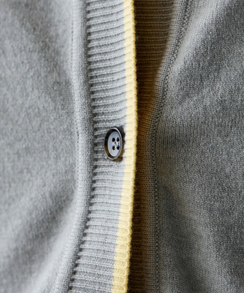 miclat（ミクラ）の「大きいサイズ 配色ショート丈カーディガン miclat（カーディガン/ボレロ・レディース・グレー系/ネイビー系・LL/3L/4L/L）」の14枚目の写真