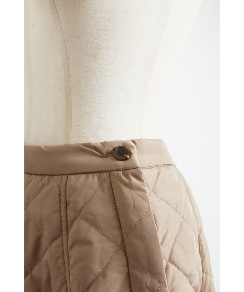 &. NOSTALGIA（アンドドットノスタルジア）の「サイドボタンキルティングフレアスカート（スカート・レディース・ベージュ/アイボリー/ピンク/ネイビー/ブラック/グリーン/カーキ・M）」の22枚目の写真