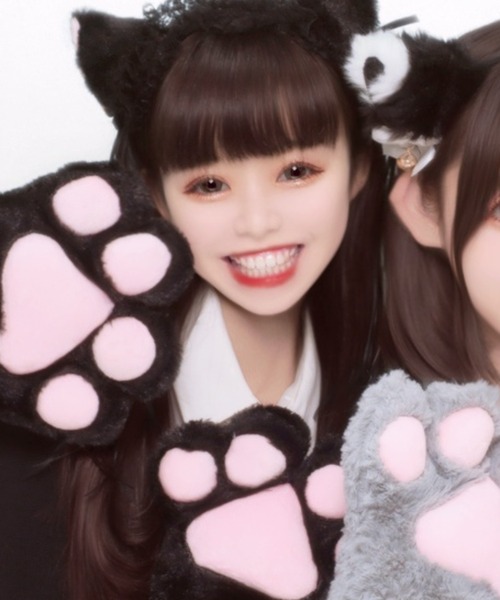 WEGO(ウィゴー)の「WEGO/モコモコにくきゅうグローブ(コスチューム/パーティーグッズ・レディース・グレー/ブラック/ホワイト・FREE)」の7枚目の写真