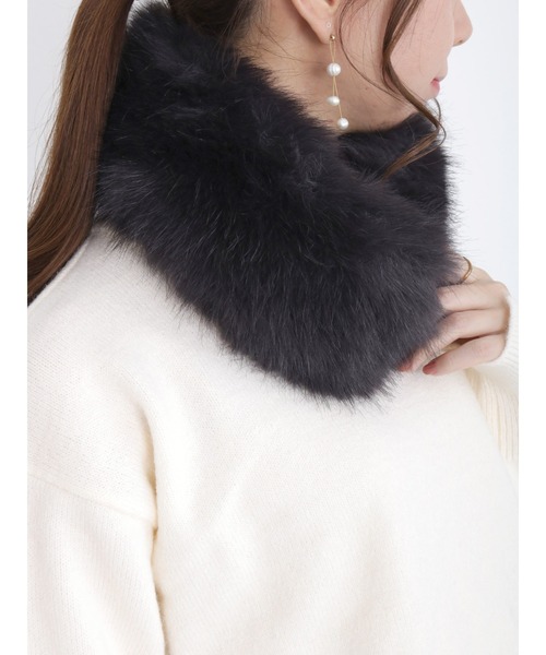 Te chichi(テチチ)の「ファーティペット(ネックウォーマー/スヌード・レディース・モカ/チャコール/オフホワイト・フリ-)」の2枚目の写真