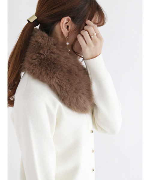 Te chichi(テチチ)の「ファーティペット(ネックウォーマー/スヌード・レディース・モカ/チャコール/オフホワイト・フリ-)」の3枚目の写真