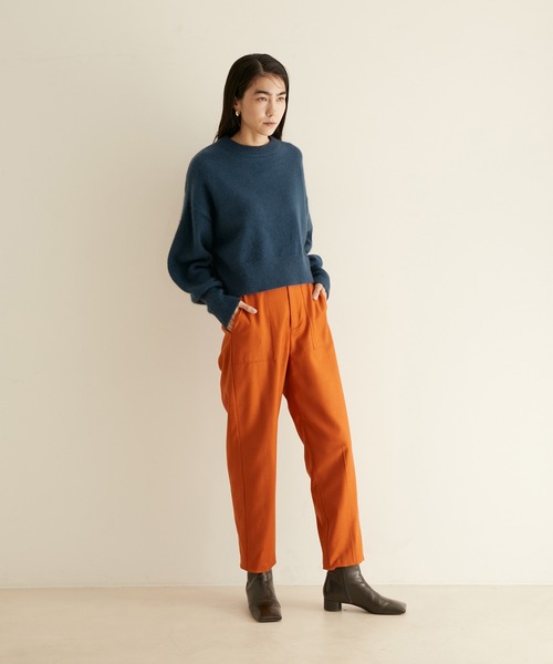 SALON adam et rope'（サロン アダム エ ロペ）の「チャイニーズラクーンウールクロップドニットプルオーバー（ニット/セーター・レディース・ライトグレー/ブラック/ブルー・FREE）」の12枚目の写真