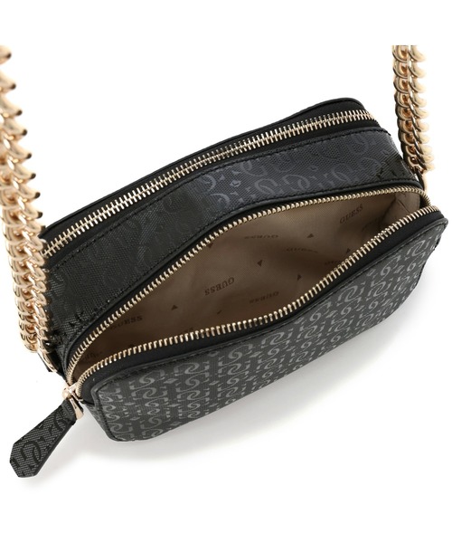 Guess（ゲス）の「NOELLE Crossbody Camera（ショルダーバッグ・レディース・ブラック/ホワイト/ライトピンク・ONE SIZE）」の13枚目の写真