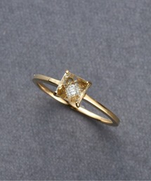 LAZY SUSAN（レイジースーザン）の「リングｌｕ・ｍｍｉｎｇホワイトクオーツ（リング）」