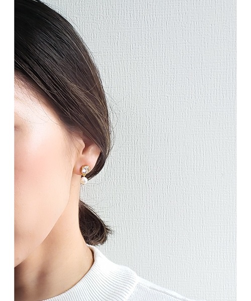 tone(トーン)の「【Tresor】クリスタル 淡水パール 一粒ピアス/ステンレス(MA)(ピアス(両耳用)・レディース・その他/その他4/その他2/その他3/その他5/その他7/その他6・FREE)」の2枚目の写真