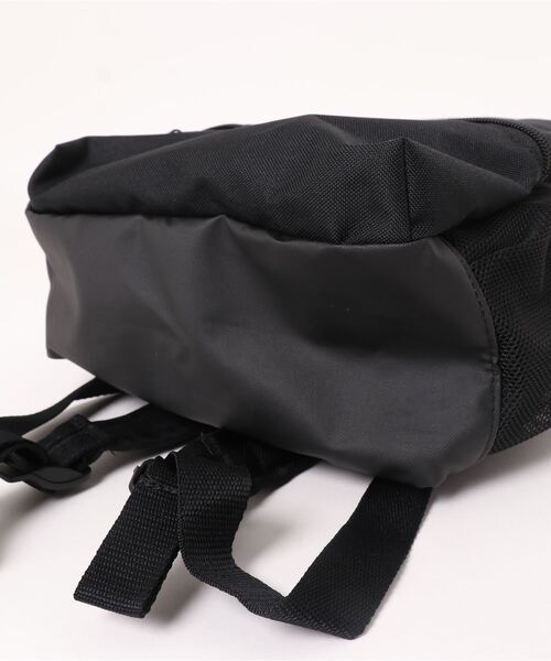 NIKE(ナイキ)の「《NIKEアパレル》ナイキ YTHブラジリアJDIミニバックパック(バックパック/リュック・キッズ・ブラック/ホワイト系その他/ライトグリーン/アクア/グリーン系その他/オレンジ/ライトパープル/ライトブラウン/レッド系その他/ピンク/レッド/ブラック×シルバー/レッド系その他2・フリー)」の15枚目の写真