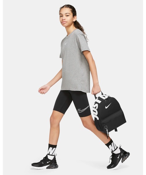 NIKE(ナイキ)の「《NIKEアパレル》ナイキ YTHブラジリアJDIミニバックパック(バックパック/リュック・キッズ・ブラック/ホワイト系その他/ライトグリーン/アクア/グリーン系その他/オレンジ/ライトパープル/ライトブラウン/レッド系その他/ピンク/レッド/ブラック×シルバー/レッド系その他2・フリー)」の18枚目の写真