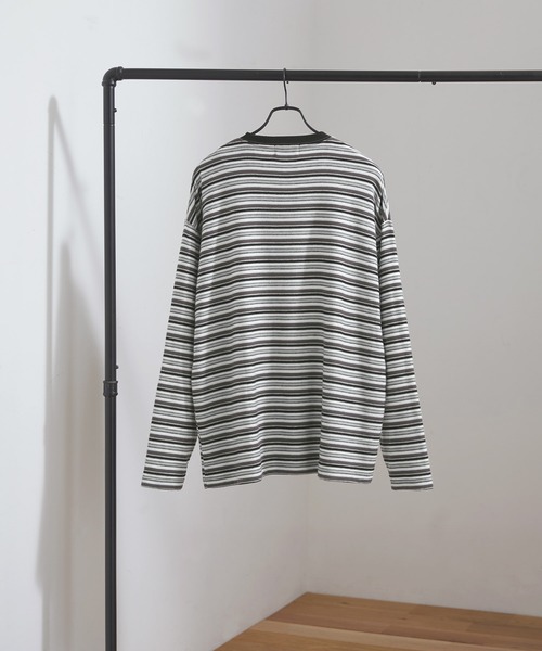 EMMA CLOTHES(エマクローズ)の「オーバーサイズ マルチボーダーニットライク ロングスリーブTシャツ EMMA CLOTHES 2023(Tシャツ/カットソー・メンズ・ブラック/ブルー/グレー・L/M)」の13枚目の写真