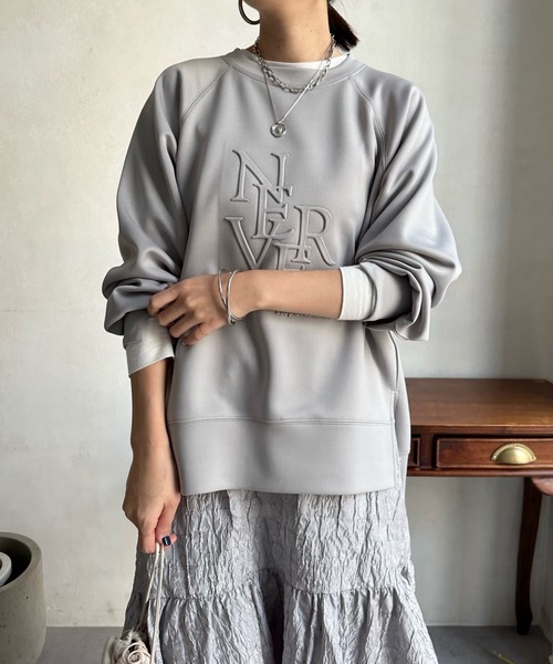 DouDou(ドゥドゥ)の「【WEB限定】エンボスロゴダンボール(スウェット・レディース・ブラック/スカイブルー/オフホワイト・FREE)」の3枚目の写真