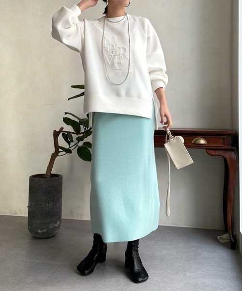 DouDou(ドゥドゥ)の「【WEB限定】エンボスロゴダンボール(スウェット・レディース・ブラック/スカイブルー/オフホワイト・FREE)」の15枚目の写真