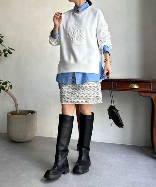 DouDou(ドゥドゥ)の「【WEB限定】エンボスロゴダンボール(スウェット・レディース・ブラック/スカイブルー/オフホワイト・FREE)」の6枚目の写真