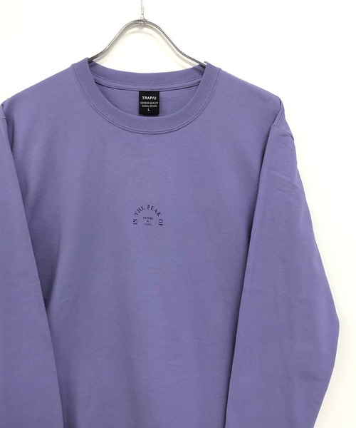 TRAP/U (トラップユー)の「ワンポイント アーチメッセージプリント / クルーネック ロングT(Tシャツ/カットソー・メンズ・ホワイト/ブラック/ライトパープル・M/L)」の3枚目の写真