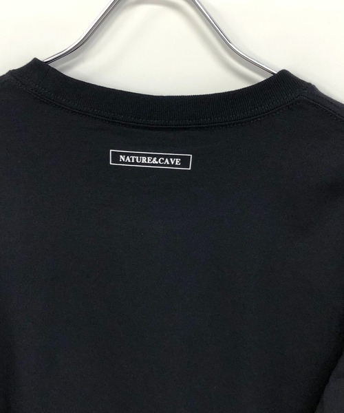 TRAP/U (トラップユー)の「ワンポイント アーチメッセージプリント / クルーネック ロングT(Tシャツ/カットソー・メンズ・ホワイト/ブラック/ライトパープル・M/L)」の9枚目の写真
